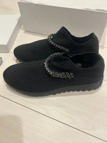 JIMMY CHOO BLACKVERONA