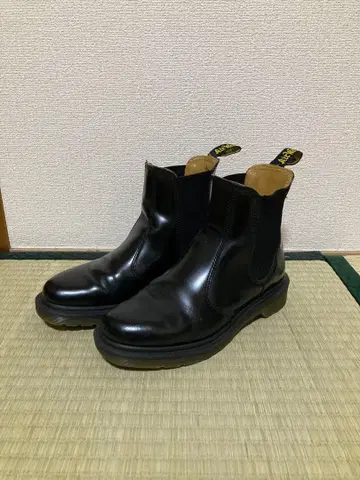 닥터마틴 첼시 부츠 UK4