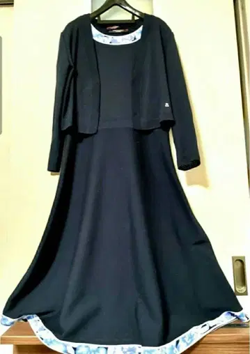 컨디션 최상 레오나르 극최근 육중한 원피스&볼레로 40&40