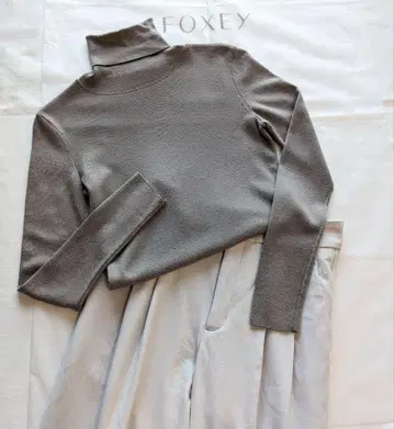 FOXEY 그레이지 터틀넥 스웨터 M