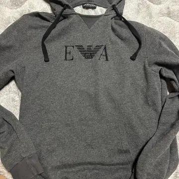 EMPORIO ARMANI 아르마니 후드티