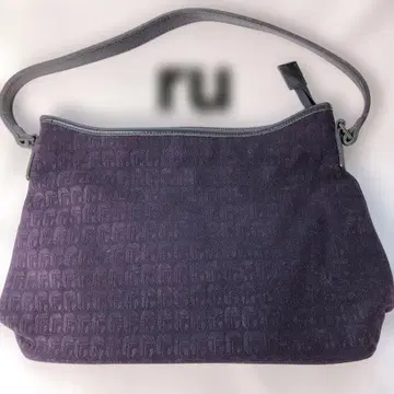 퍼플 로고 패턴 숄더백