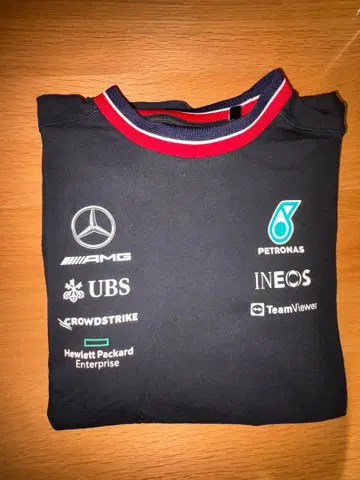 Mercedes-AMG PETRONAS 긴팔 셔츠