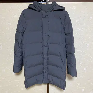 새상품급 유니클로 심리스 다운 코트 L 사이즈 그레이 롱