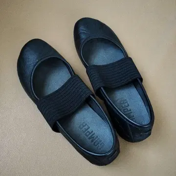 [ 새상품급 정가 2만엔 초과 ] CAMPER EU39 라이트니나 블랙