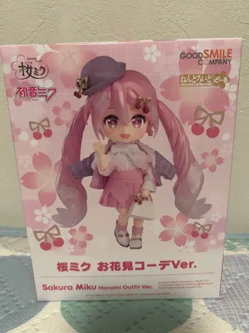 넨도로이드돌 벚꽃 미쿠 꽃놀이 코디 Ver.