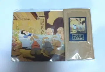 디즈니 아트전 핀 배지