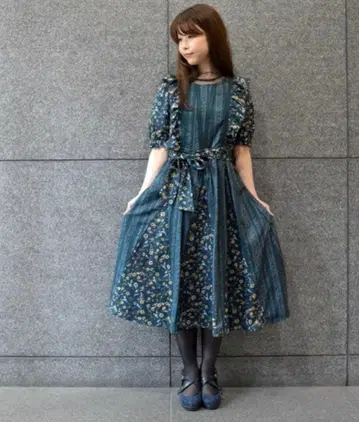 axes femme 엑시즈팜 패치워크 패턴 프릴 원피스