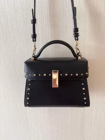 [뤼탕] 비쥬 스터드 미니백 블랙