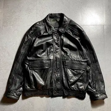 새상품급 A-2 봄버 자켓 짧은 기장 양가죽 블랙 L size