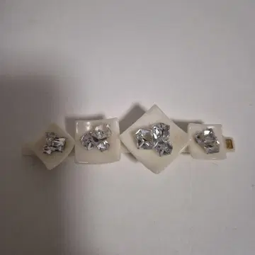 ALEXANDRE DE PARIS 화이트 헤어핀