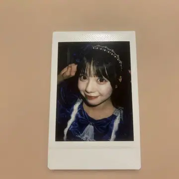 마스다 아야노 리본 의상 폴라로이드