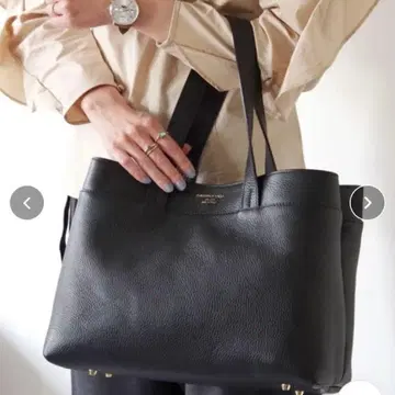 CHRISTIAN VILLA (크리스천 빌라) 가죽 핸드백