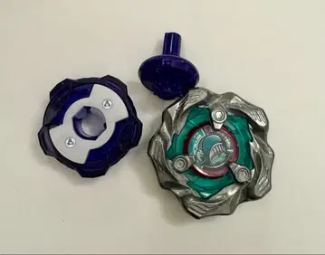 베이블레이드 x 고래 웨이브 셀렉 5-80E 레어