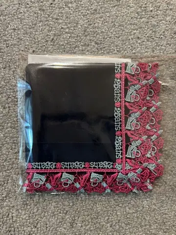 친자와 레이스 x 25ans 네이비 미개봉 새상품 뱅상칸 완판템