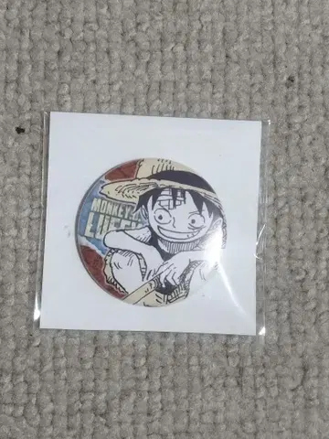 몽키 D 루피 캔뱃지 유년기