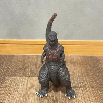 고질라 피규어