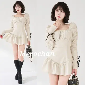 새상품 다리치 스퀘어넥 개더 미니 원피스