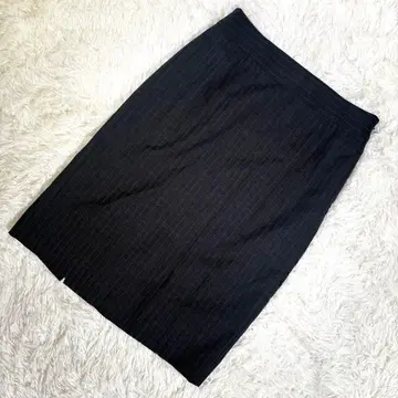 새상품급 인디비 [ M 상당 ] 핀스트라이프 타이트 스커트 블랙