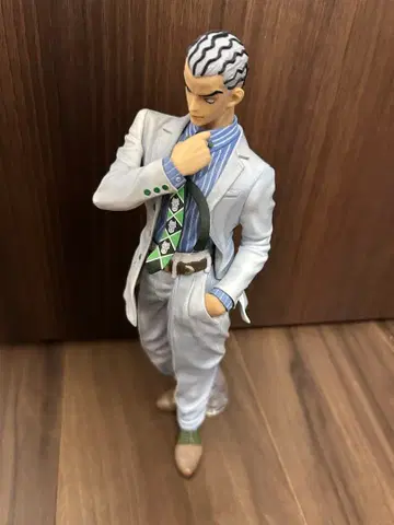 죠죠 제일복권 피규어