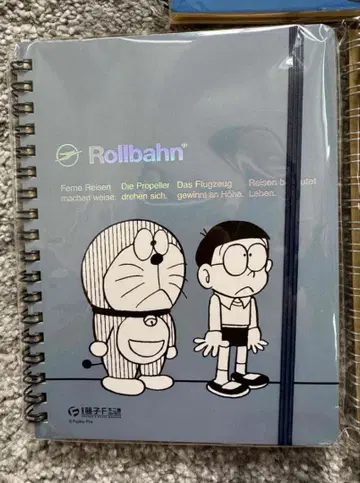 새상품 도라에몽 롤바른 후지코F후지오 뮤지엄 한정판 전신 노트 메모장