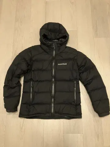 새상품급 800FP 파마프로스트 라이트 다운 파카 블랙 남성용 S 몽벨