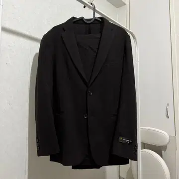 저널 스탠다드 브라운 셋업