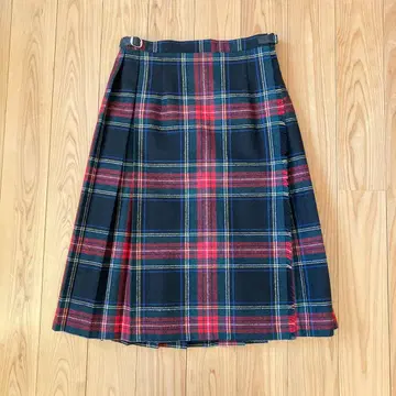 새상품 미사용 오닐 오브 더블린 랩 스커트