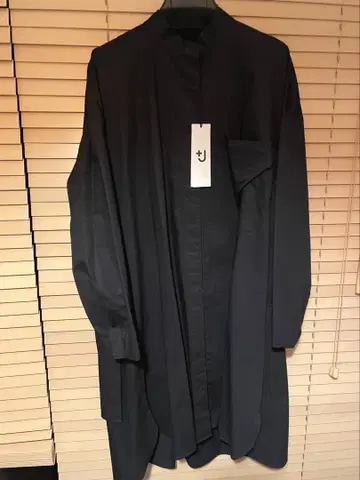 유니클로 J 스탠드 카라 셔츠 원피스 XL 블랙