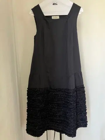 새상품급 dosa 프릴 원피스