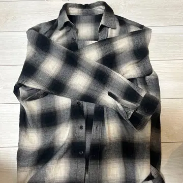 블랙 화이트 체크 플란넬 셔츠