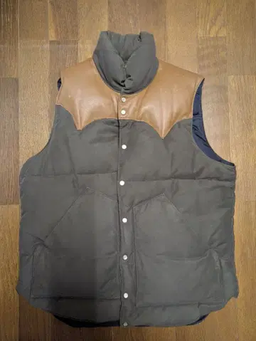 Rocky Mountain Featherbed 다운 베스트 38