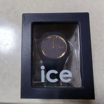 새상품급 icewatch 네이비 골드 다이얼