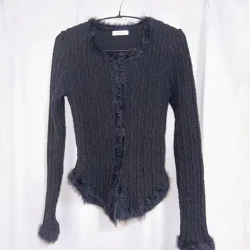 HELK FUR CUFF BOTTON TOPS BLACK