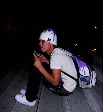 FML DRIP MOHAIR BEANIE (white)