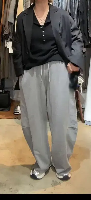 미사용 새상품 그레이 와이드 팬츠 스웨트 팬츠