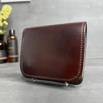 새상품급 WILDSWANS 호윈 쉘 코도반 접이식 지갑 CASA