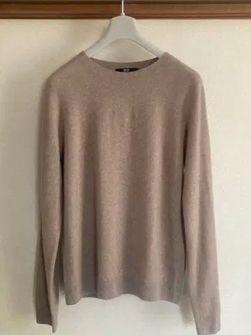 UNIQLO 베이지 캐시미어 니트 M