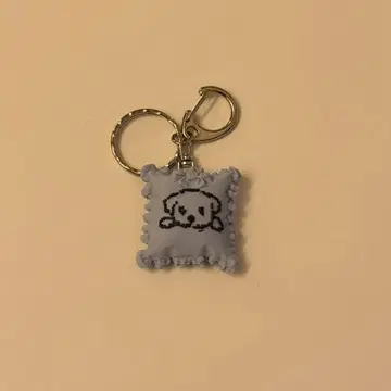 NIGHTFRUITI EMBROIDERY CUSION KEYRING