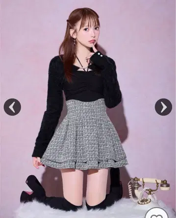 미셸 마카롱 슬림 레그가 되는 라메 트위드 스커트