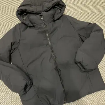 UNIQLO 하이브리드 다운 파카 블랙