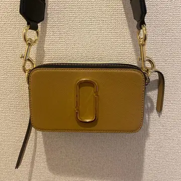 MARC JACOBS 베이지 숄더백