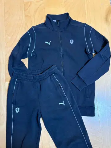 PUMA 페라리 콜라보 상하의 셋업