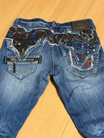 RED PEPPER 해골 자수 데님 청바지