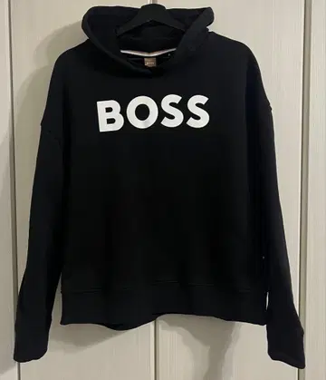BOSS 로고 후드티