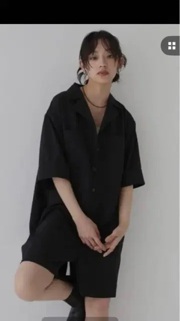 [ 새상품급 ] hellam 크레이프 셔츠 올인원 블랙