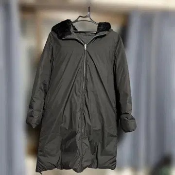 나노 유니버스 리버서블 후드 부착 블랙 다운 자켓 38 사이즈