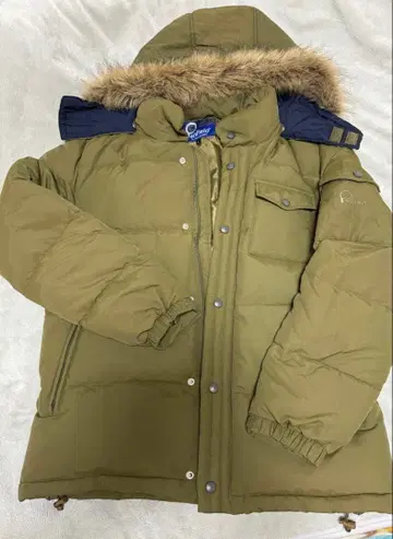 Penfield 후드 부착 다운 자켓 올리브 그린