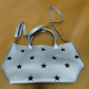 실버 별 패턴 숄더백