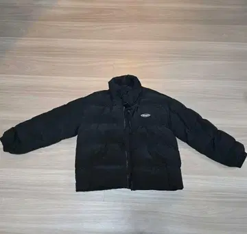 Nagawi 블랙 다운 자켓 숏 기장